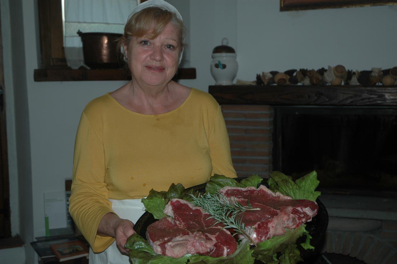 Agriturismo Il Sasso Anghiari Kültér fotó